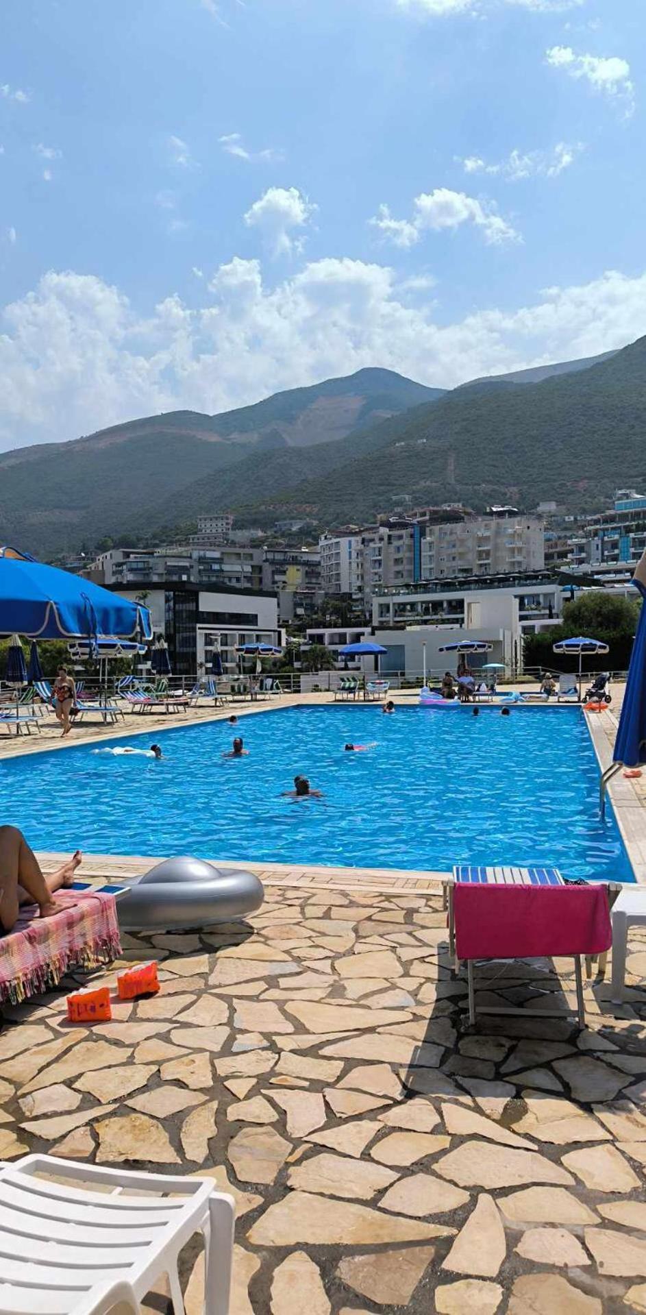 Matthews Beach House Вльора Екстер'єр фото