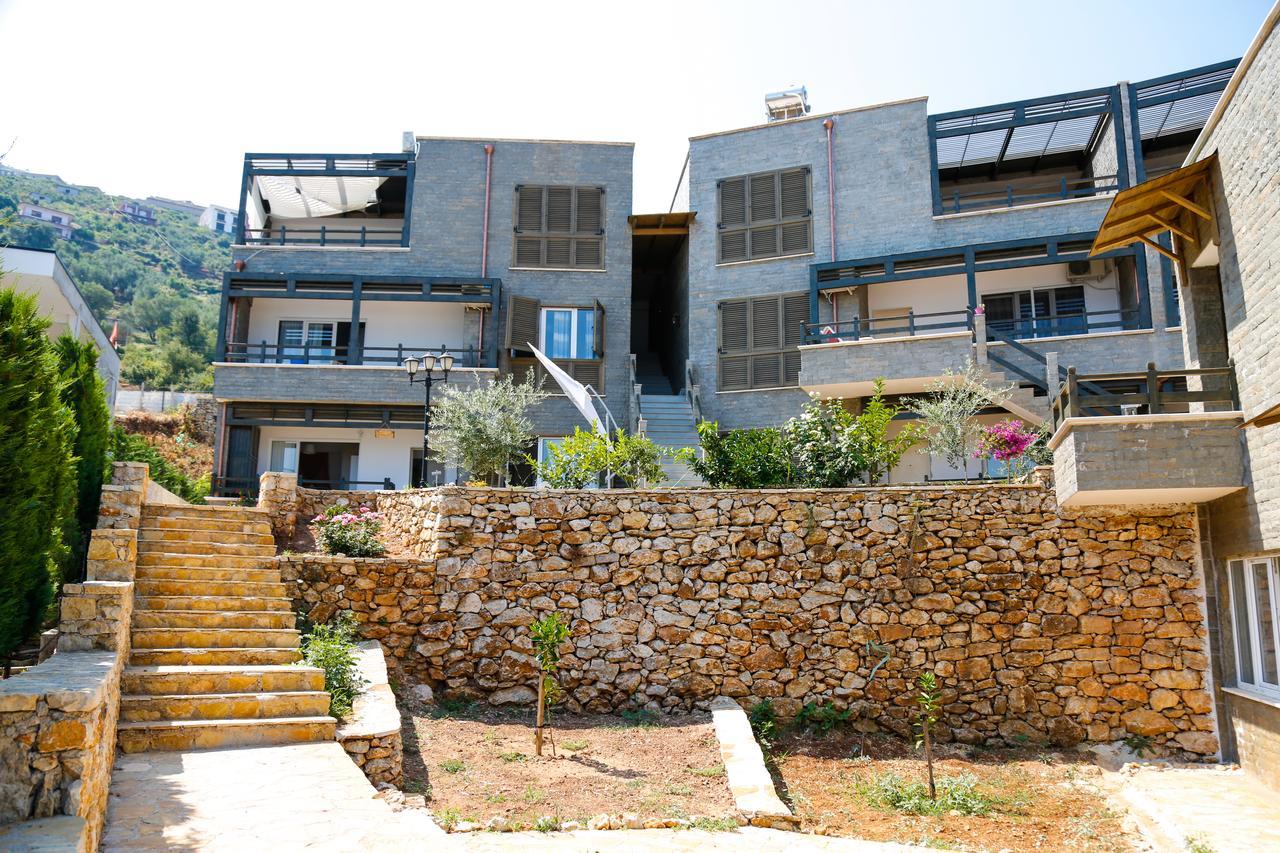 Matthews Beach House Вльора Екстер'єр фото
